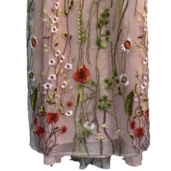 Beige by eci Embroidered Mesh Floral Maxi Slip Dress Size 4 - Picture 3 of 10